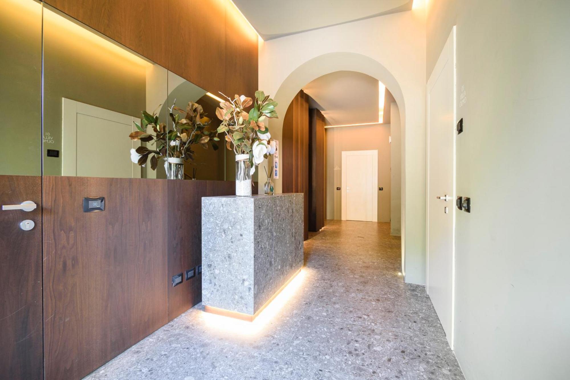 Historical Center - Free Parking And Private Terrace Apartment Como Exterior photo